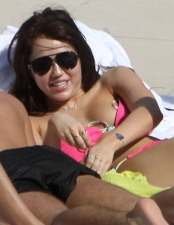 Cuidado Miley con un "wardrobe malfunction"